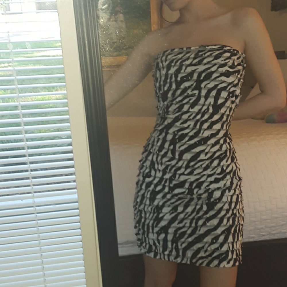 Love Tease strapless Zebra Ruffled Party Dress